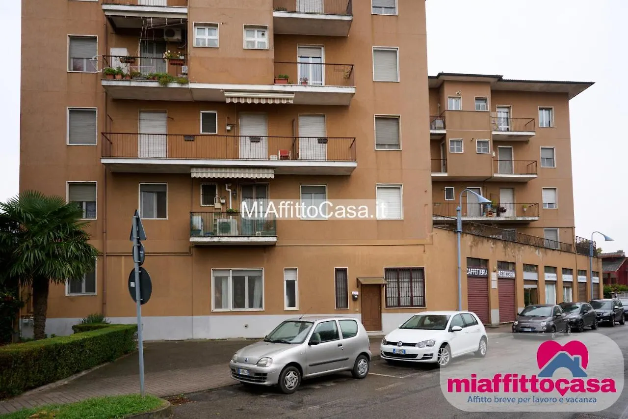 Appartamento Le Farfalle - Vicino Linate Mediglia İtalya